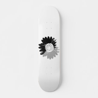 Skate auf der Blume Skateboard