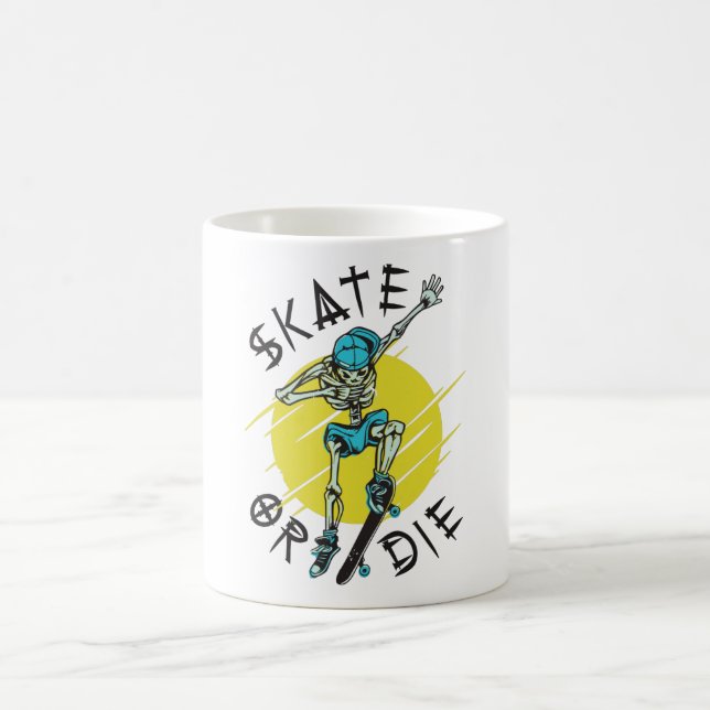 Skate oder die Skeleton-Skateboarder Kaffeetasse (Mittel)