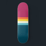 Skateboard<br><div class="desc">Hintergrund mit Vintagen Kontraststreifen. Sommerretro Stil Surf Streifen Muster.</div>