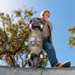 Skateboard 82e division aéroportée