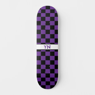 Skateboard à damiers Noir et Violet foncé Nom Initiales