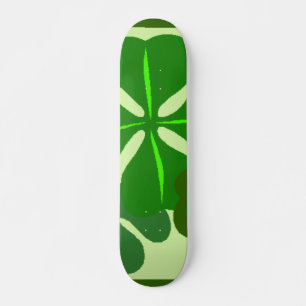 Skateboard à quatre feuilles