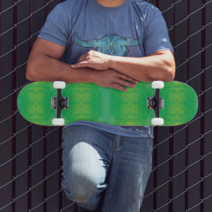 Skateboard Acceptation   Médaillons de saumons jaunes bleus