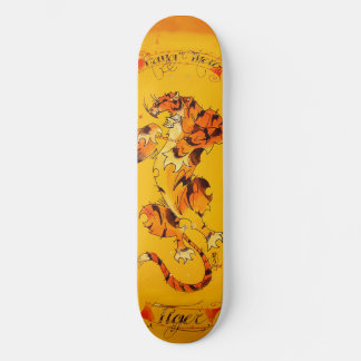 Skateboard accrochez-vous à la carte TIGER
