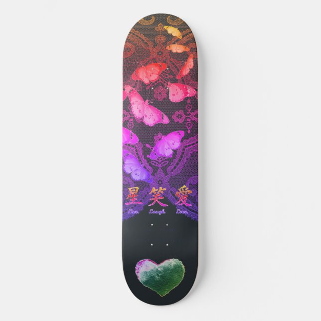SKATEBOARD ANTIQUE FLÄCHE, SCHALTFLÄCHE UND HERZ (Vorderseite)