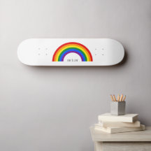 Arc-en-ciel de la fierté gay. L'amour est l'amour.