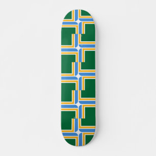 Skateboard avec drapeau de Portland, Oregon, USA