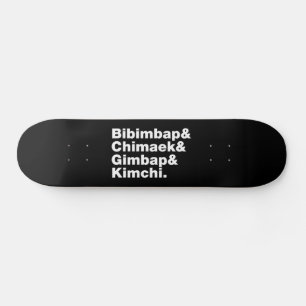 Skateboard Bibimbap & Chimaek & Gimbap & Kimchi. Aliments cor