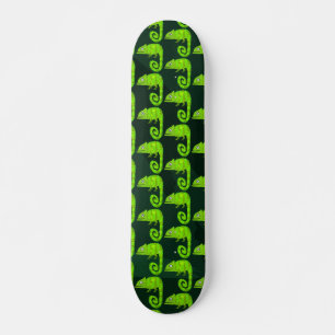 Skateboard Caméléon vert mignon