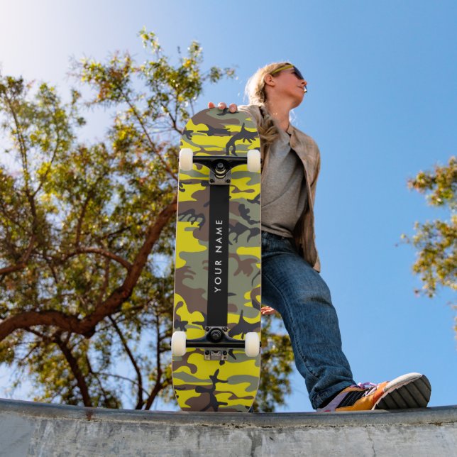 Skateboard Camouflage jaune et Brown Votre nom Personnalisez (Extérieur 1)