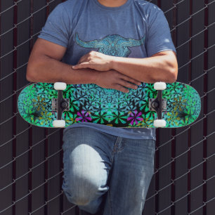 Skateboard Capteur d'yeux ! Fleurs fractales aux couleurs coo