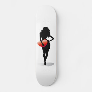 Skateboard Carte à scandale jeune femme avec coeur