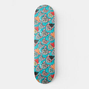 Skateboard Chat en casquette