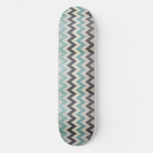 Skateboard Chevron Motif On Metal Texture par Shirley Taylor