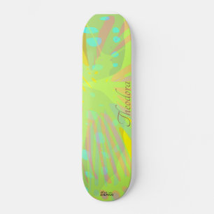 Skateboard Chic Abstrait Papillon or Jaune Violet Motif