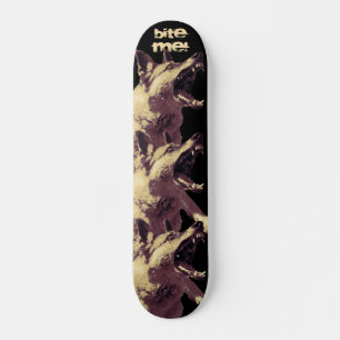 Skateboard Chien Junkyard signifie berger allemand