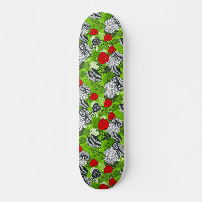 Skateboard Chouette en roses rouges (Devant)