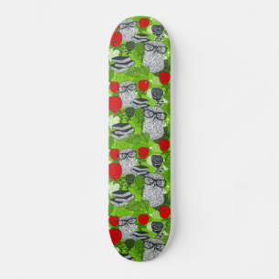 Skateboard Chouette en roses rouges