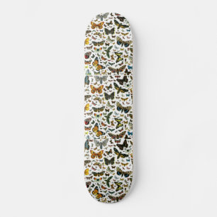 Skateboard Collage des papillons de nuit et des papillons de 