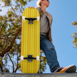 Skateboard Conception de motif à rayures élégantes jaunes