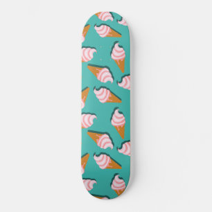 Skateboard Congés gaufres crème glacée et motif de yaourt con