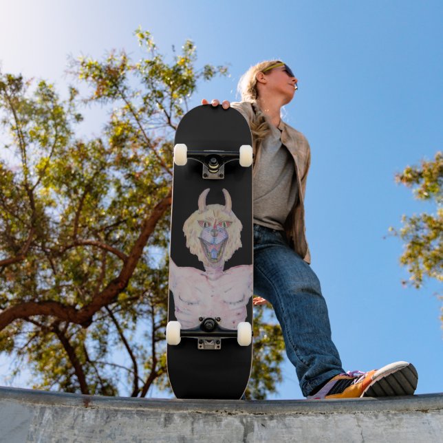 Skateboard cool photo off du monstre démoniaque (Extérieur 1)