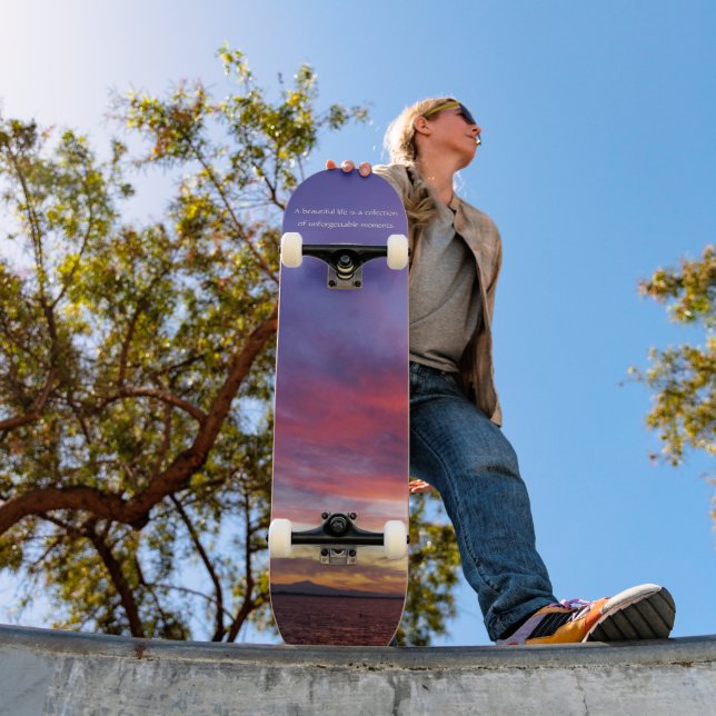 Skateboard Coucher de soleil époustouflant sur la mer, photo (Extérieur 1)
