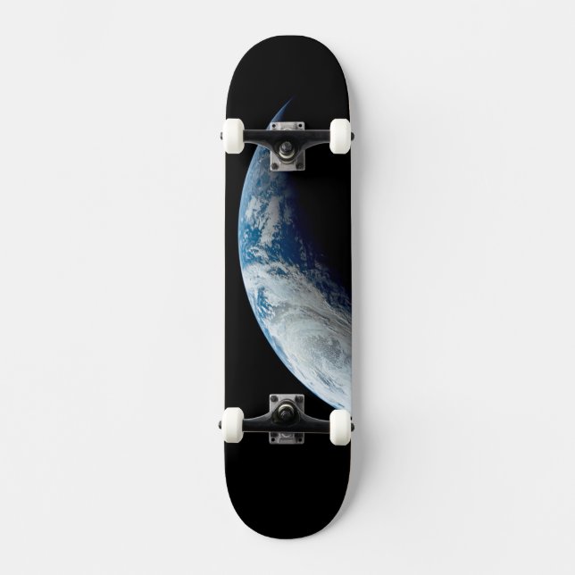 Skateboard Crescent Terre De La Mission Apollo 4. (Recto)