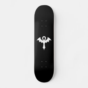 Skateboard Croix ansée en aile de chauve-souris gothique