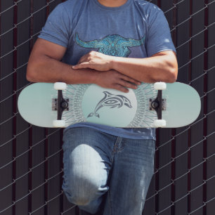 Skateboard Dauphin Mandala de Style Plage