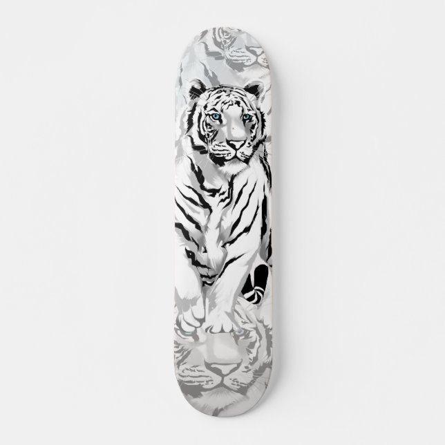 Skateboard de tigre blanc immaculé (Devant)