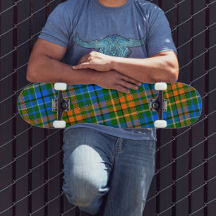 Skateboard Dessin à carreaux tartan vert orange bleu 