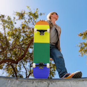 Skateboard Drapeau arc-en-ciel gay pride