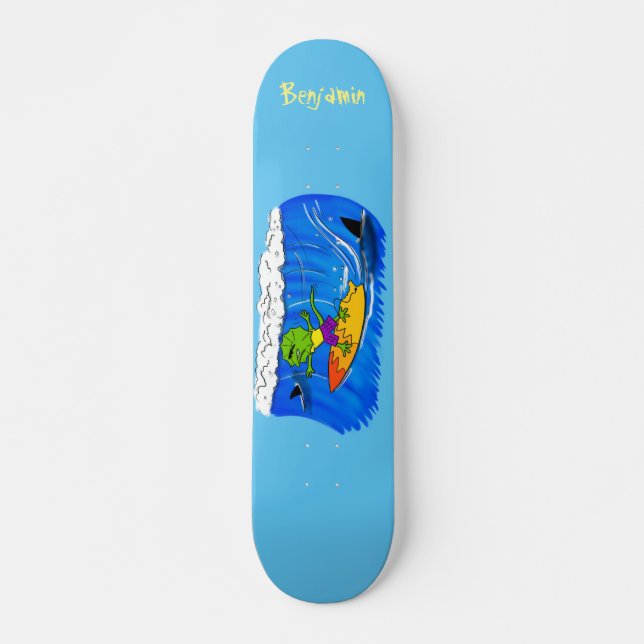 Skateboard Drôle caricature de surf de lézard au cou (Devant)