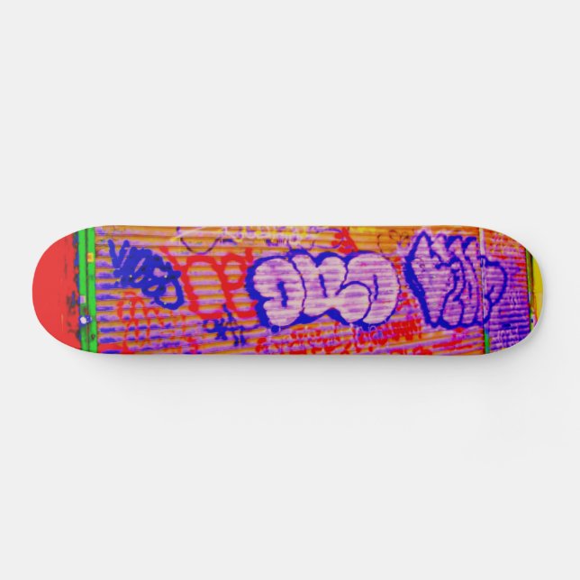 Skateboard 'Electric Graffiti Gates' (Horizontal)
