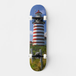 Skateboard États-Unis, Maine, Lubec. Phare de West Quoddy Hea