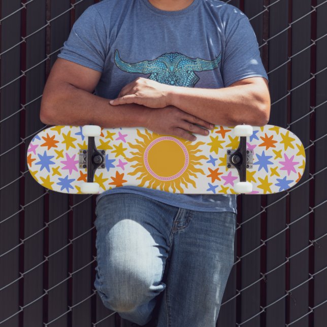 Skateboard Étoiles de Sunburst psychédélique (Extérieur 3)