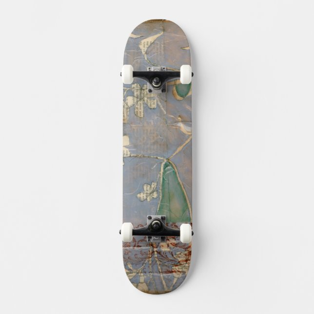 Skateboard Fleurs blanches sur Arrière - plan de papier journ (Recto)