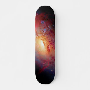Skateboard Galaxie spirale Messier M106 Photo de l'espace ext