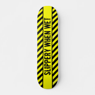 Skateboard glissant lorsqu'il est humide
