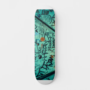SKATEBOARD GRAFFITI