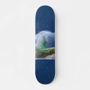 Skateboard grandes vagues bleues