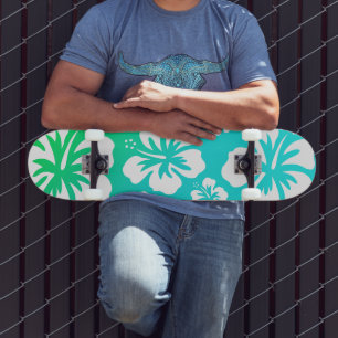 Skateboard Hibiscus sur le bleu vert