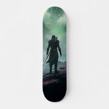 Skateboard Hombre Guerrero En Montaña Nublada