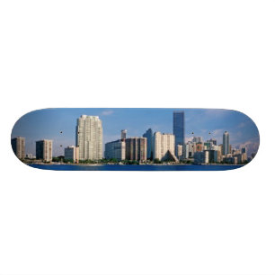Skateboard Horizon de Miami, la Floride