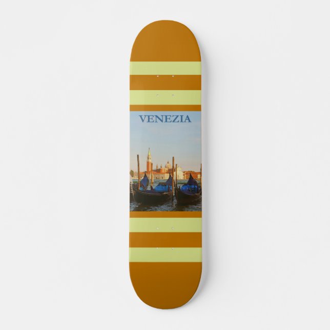 Skateboard in Venedig (Vorne)