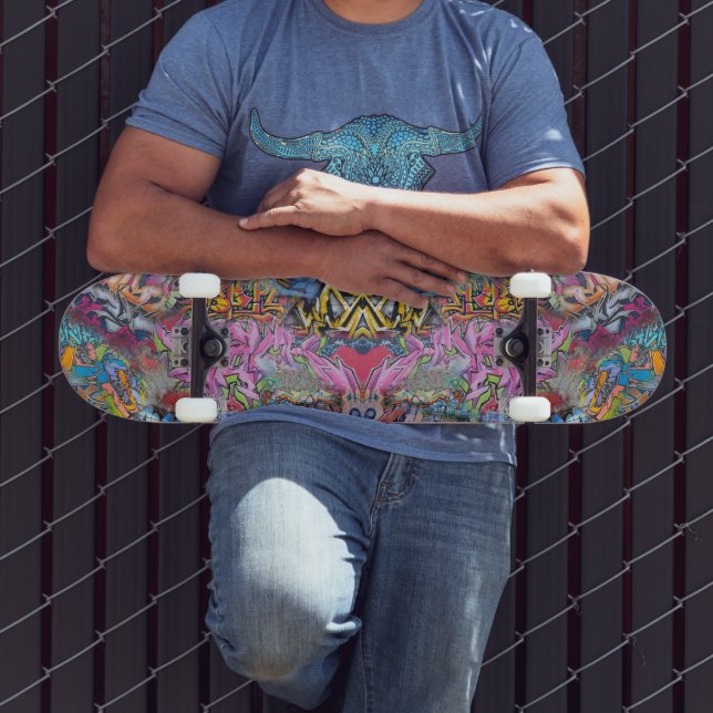 Skateboard - Kunst in der Stadtstraße (Außenbereich 3)