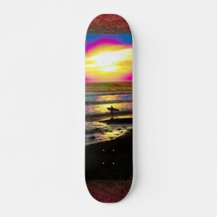 Skateboard La planche à roulettes rêveuse du surfer
