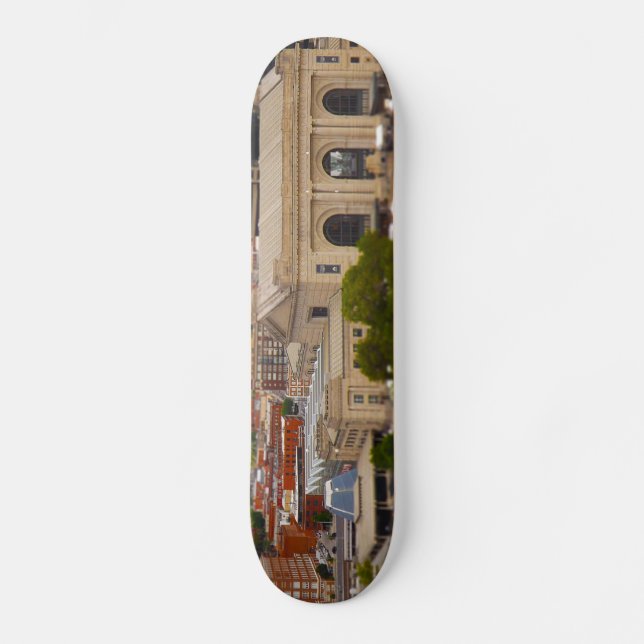 Skateboard La station des syndicats, centre de Kauffman, ciel (Recto)