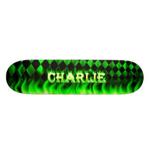 Skateboard Le feu de vert de planche à roulettes de Charlie
